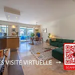 Spacious And Pleasant 3 Bedroom Flat דירה ניס