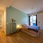 Spacious And Pleasant 3 Bedroom Flat דירה